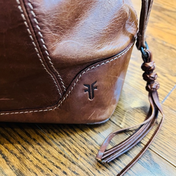 Frye Melissa Carryall Cognac Brown Leather Tote Bag - Picture 2 of 11